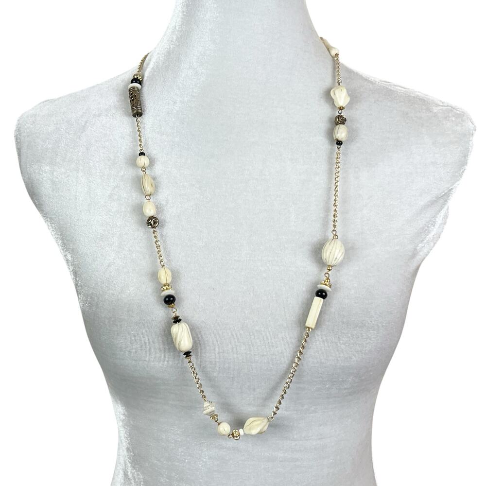 Vintage 90s White Beaded Gold Chain Asymmetrical Necklace